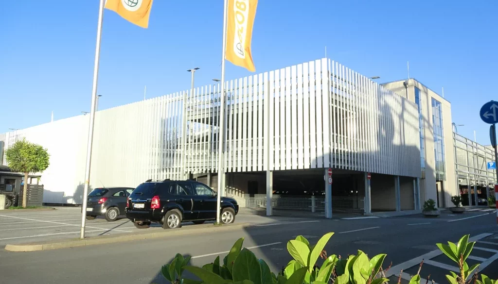 Neubau Parkhaus, Industriebau